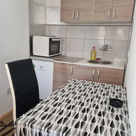 Apartment Foca Foca